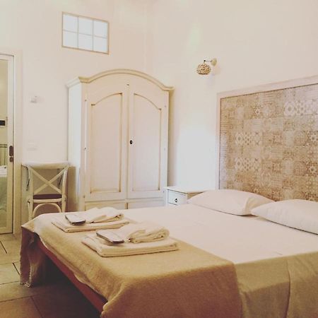 Donna Nina Hotel Monopoli Bagian luar foto