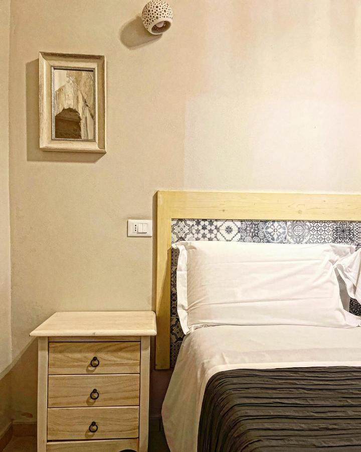 Donna Nina Hotel Monopoli Bagian luar foto